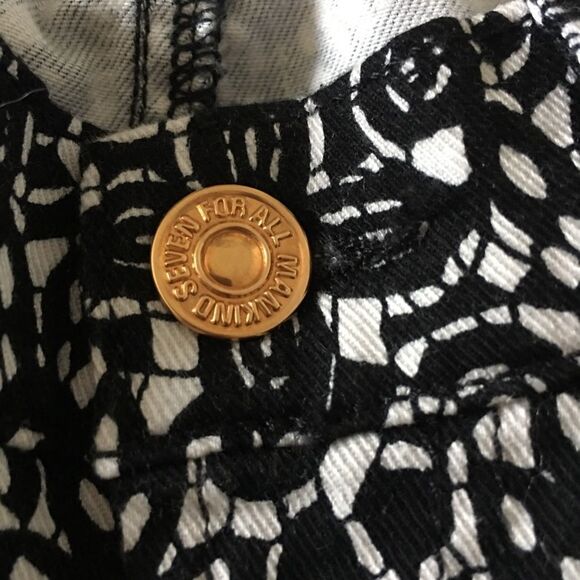 — 7 For All Mankind — Low-Rise Jeans 25✨HOST PICK✨ - Picture 5 of 7